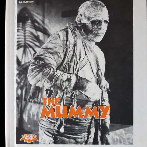 *RARE* Vintage Crestwood House "Monsters" series HC books by Ian Thorne - Horror - Picture 2 of 13